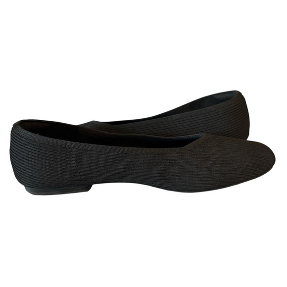 VIVAIA Margot 2.0 Square-Toe V-Cut Flats, Black, Size 41.5/10 - Picture 4 of 9